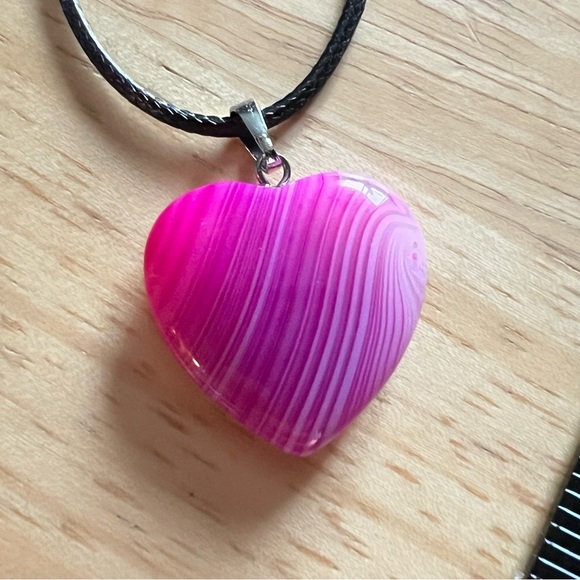 New Heart Shaped Pink Botswana Striped Agate Petite Pendant Necklace with Cord - Picture 2 of 5
